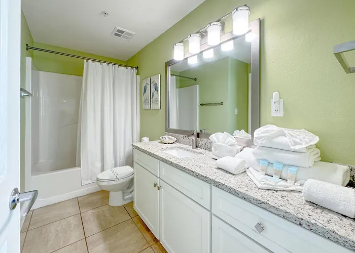 Holiday home Crystal Shores 1307