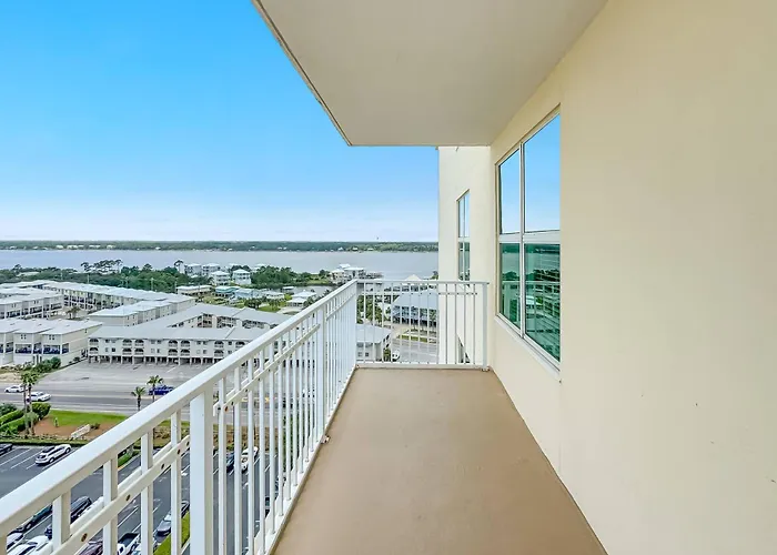 Crystal Shores 1307 Holiday home *